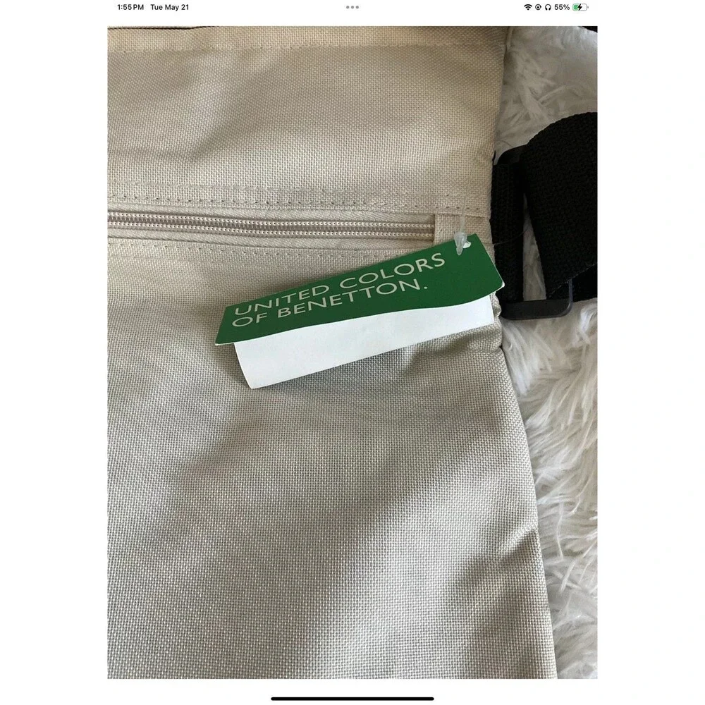 United Colors Of Benetton Mens Reversible Messenger Bag Black Or Tan Unisex NEW - Picture 5 of 9
